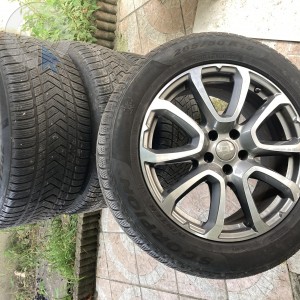 Roue occasion  0' MASERATI GHIBLI pneu PIRELLI  dpt 93 