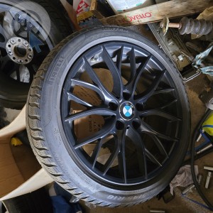 Roue occasion  0' BMW SERIE 3 pneu PIRELLI  dpt 57 