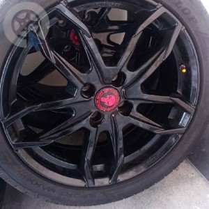 Roue occasion  0' KIA RIO pneu DUNLOP  dpt 62 